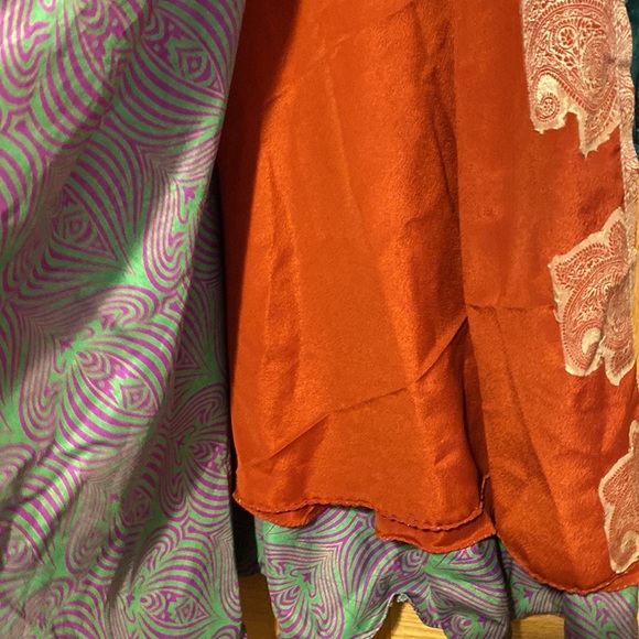Darn Good Yarn Sari silk wrap true wrap skirt fit 4-12 BOHO New reversible - Picture 3 of 8